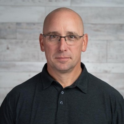 How to Build a Consistent Sales Process With Dean Curtis